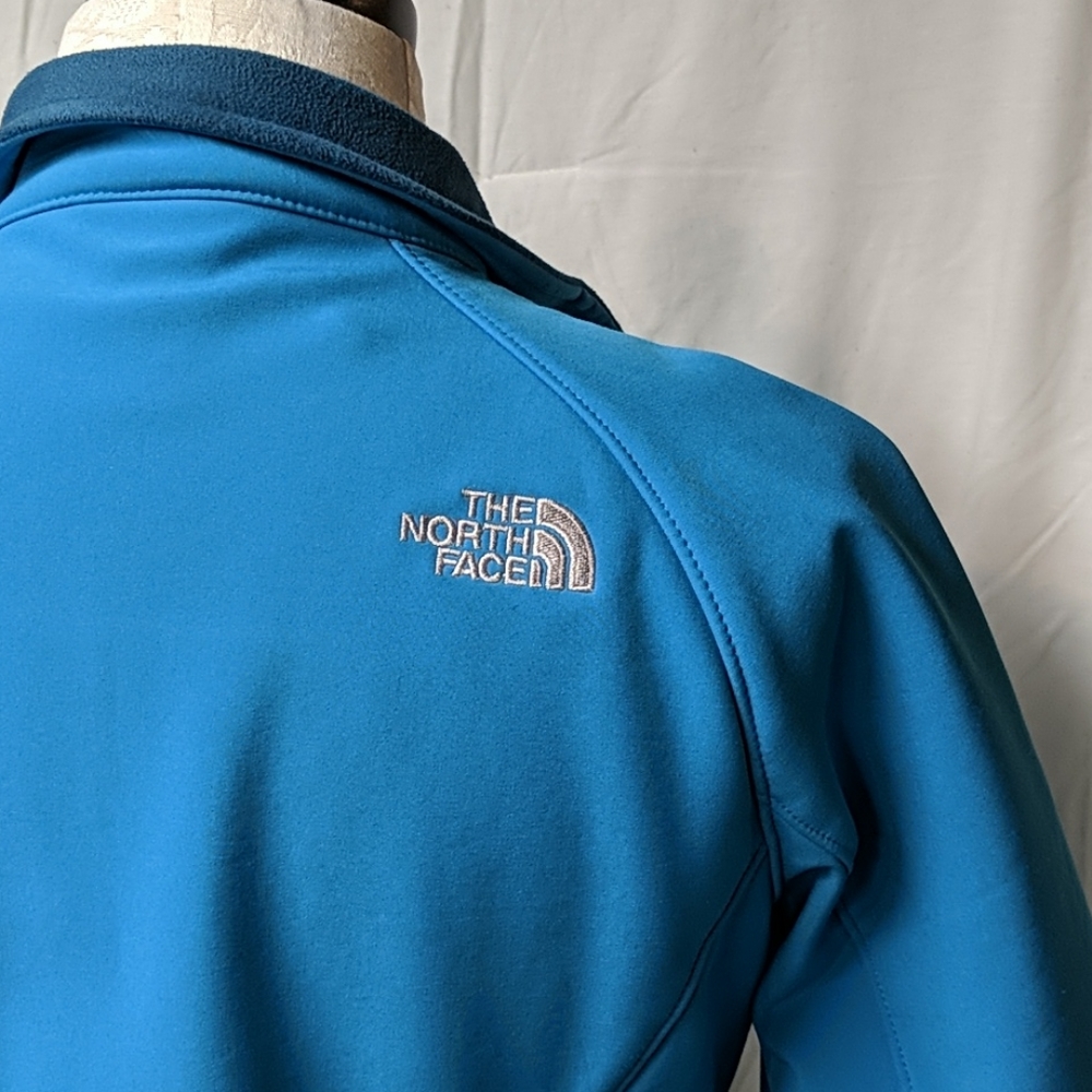 North Face Jacket - image 3